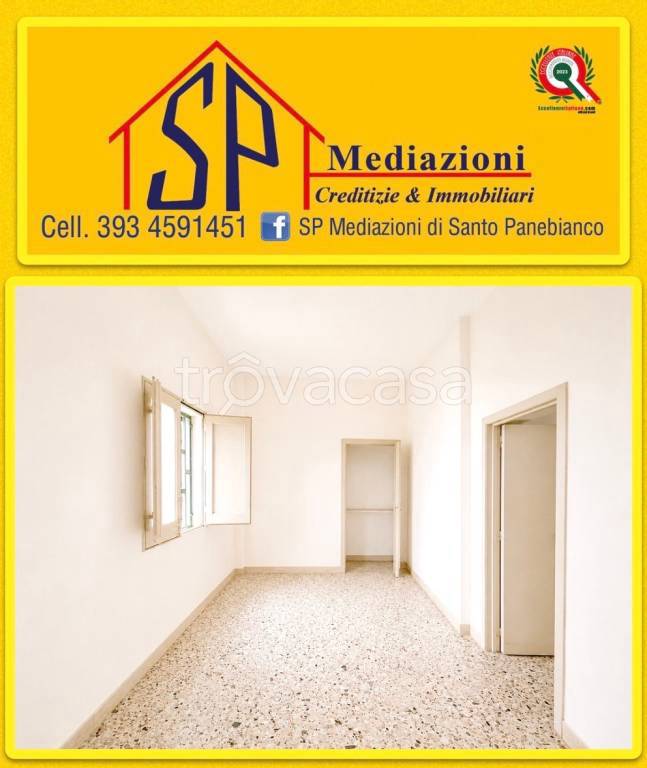 appartamento in vendita ad Acireale
