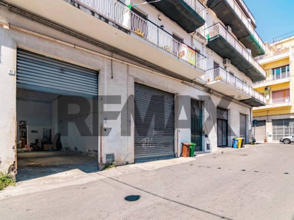 locale di sgombero in vendita ad Acireale in zona San Giovanni