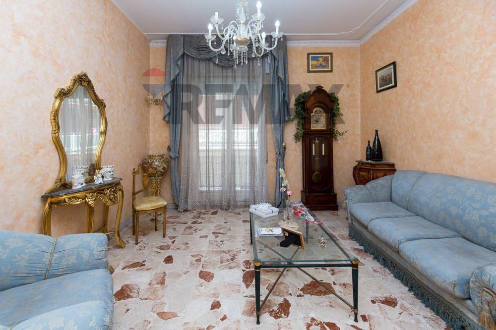 appartamento in vendita ad Acireale