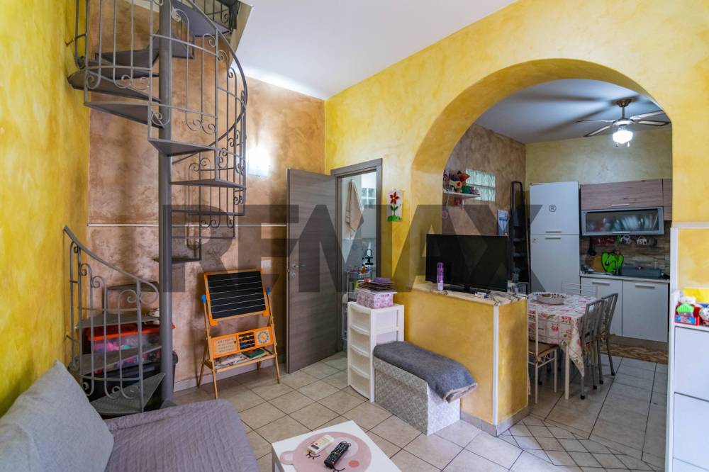 casa indipendente in vendita ad Acireale in zona Centro Storico