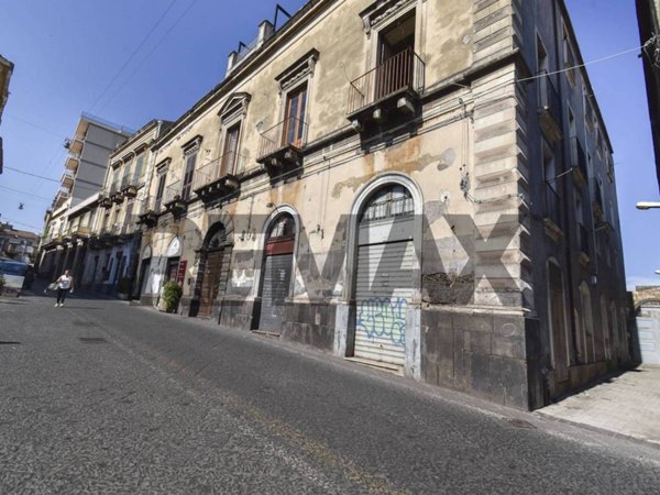 appartamento in vendita ad Acireale in zona Centro Storico