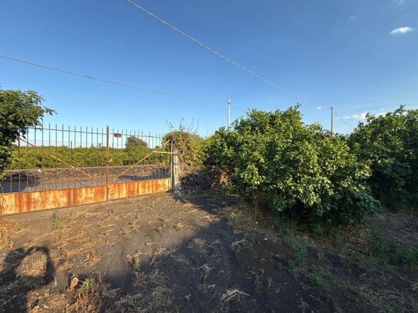 appartamento in vendita ad Acireale in zona Pozzillo