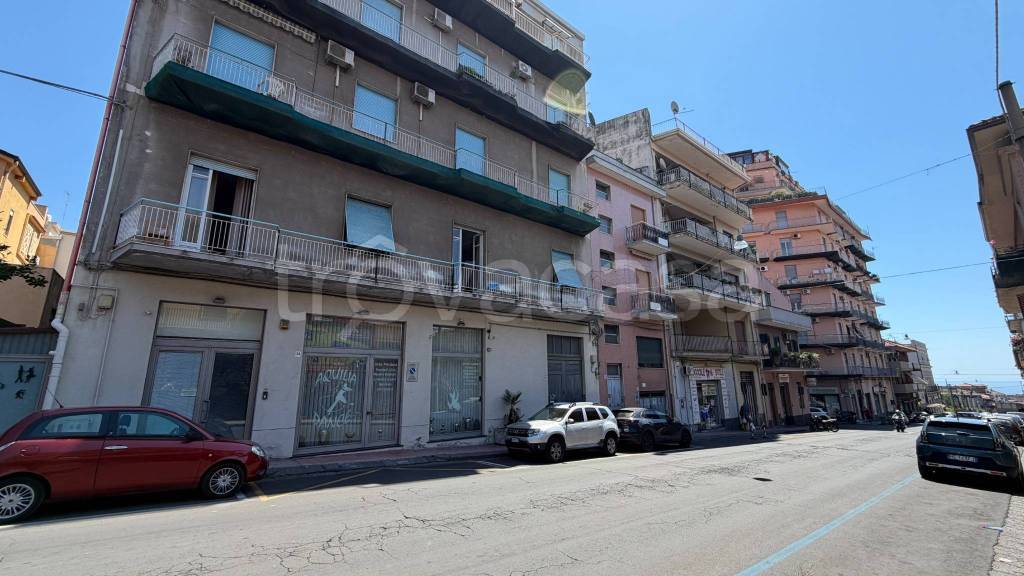 appartamento in vendita ad Acireale