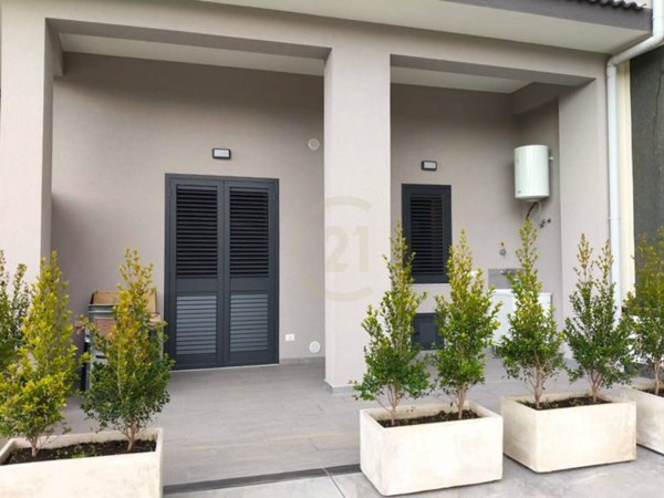 appartamento in vendita ad Acireale in zona Piano d'Api