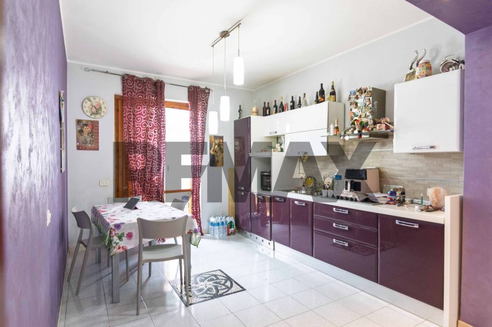 appartamento in vendita ad Acireale