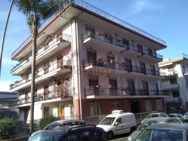 appartamento in vendita ad Acireale