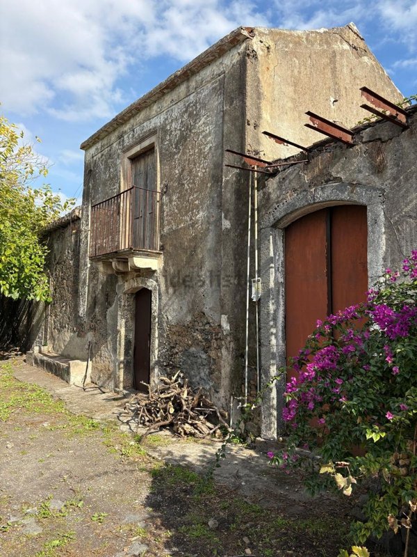 casale in vendita ad Acireale