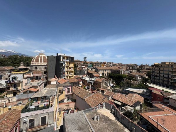 appartamento in vendita ad Acireale in zona San Giovanni