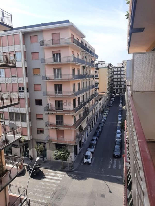 appartamento in vendita ad Acireale