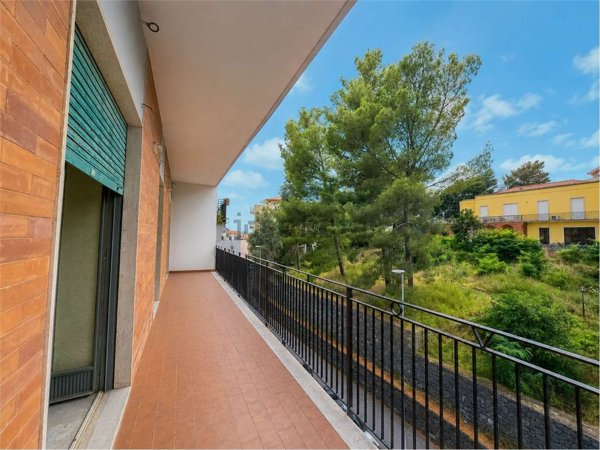 appartamento in vendita ad Acireale