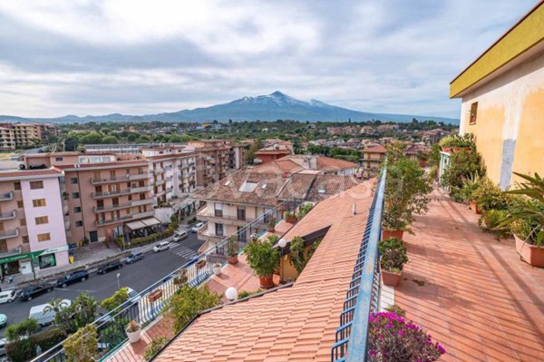 appartamento in vendita ad Acireale in zona Centro Storico