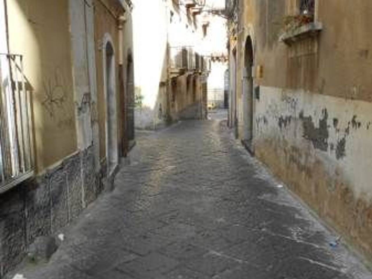 appartamento in vendita ad Acireale in zona Centro Storico
