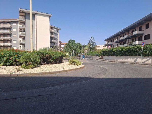 appartamento in vendita ad Acireale in zona San Cosmo