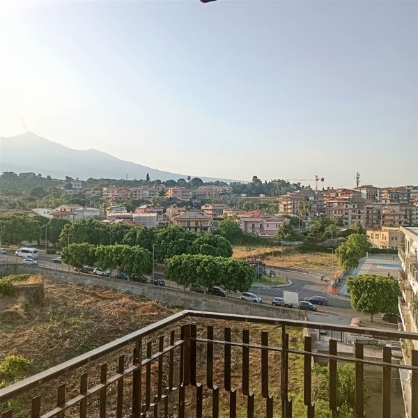 appartamento in vendita ad Acireale in zona Centro Storico