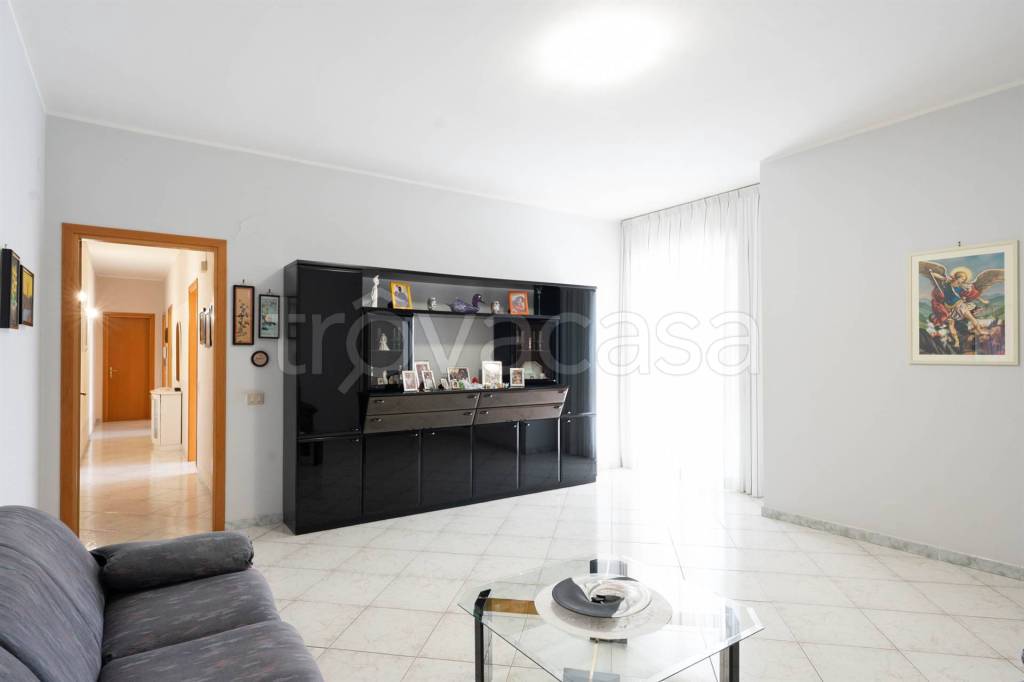 appartamento in vendita ad Acireale