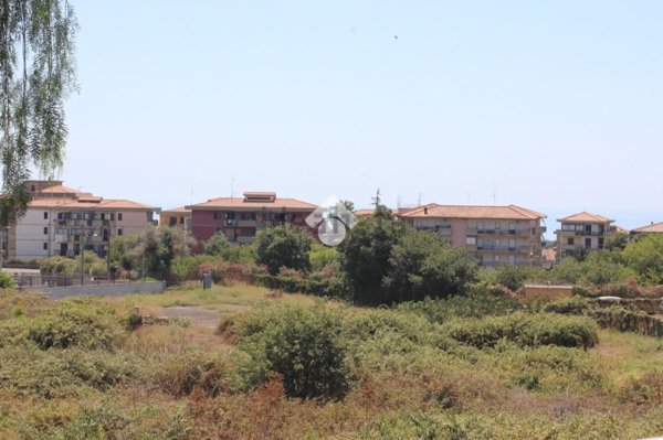 terreno edificabile in vendita ad Acireale