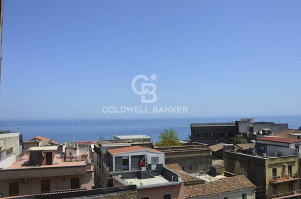 appartamento in vendita ad Acireale in zona Santa Caterina