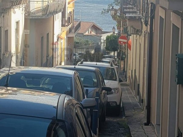 appartamento in vendita ad Acireale in zona Centro Storico