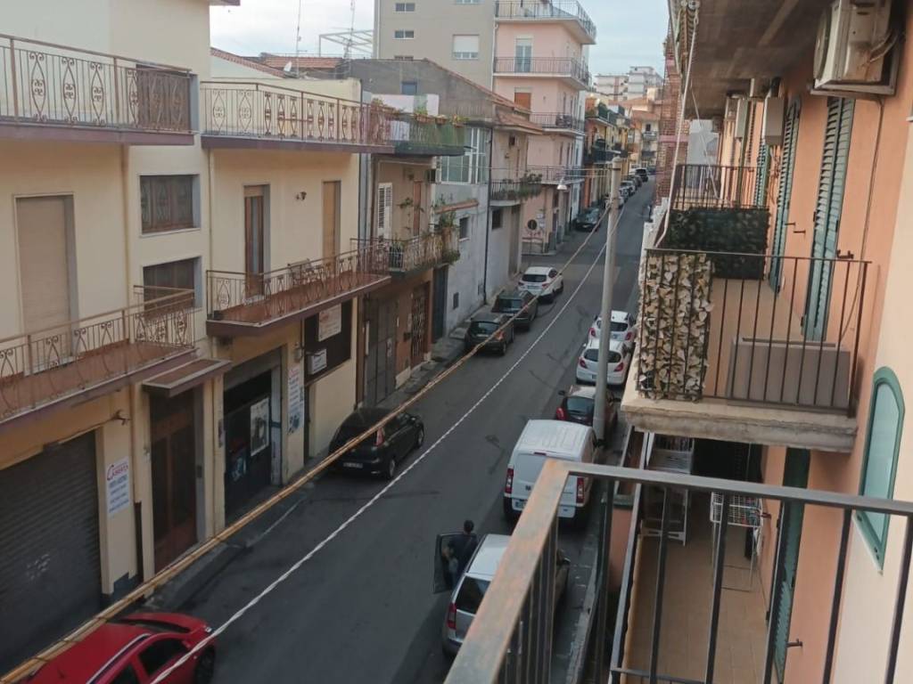 appartamento in vendita ad Acireale in zona San Giovanni
