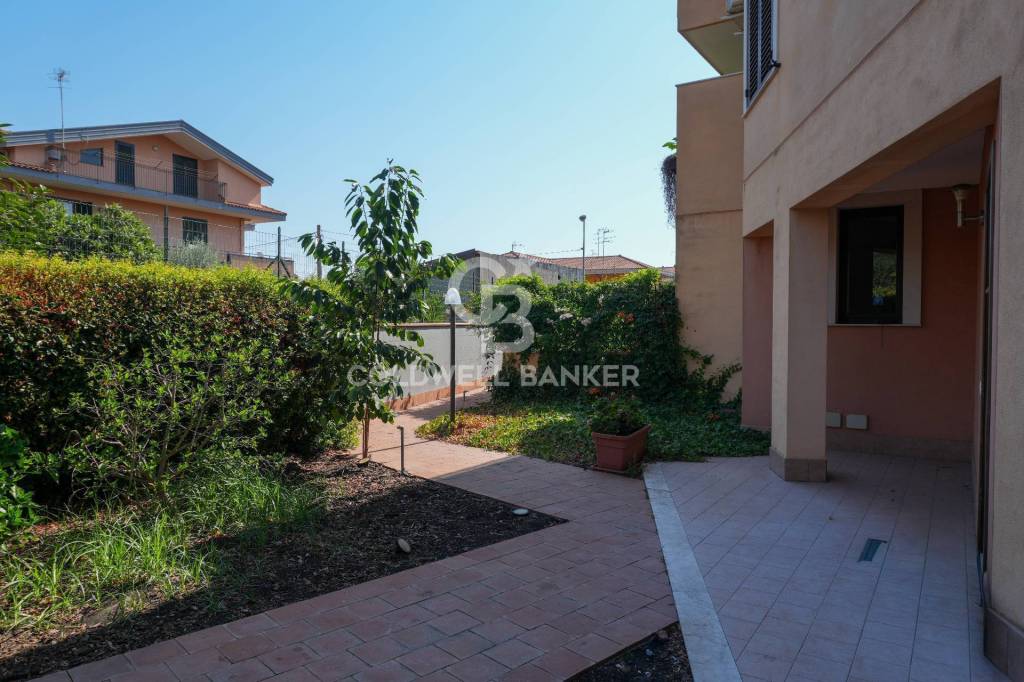 casa indipendente in vendita ad Acireale in zona Piano d'Api