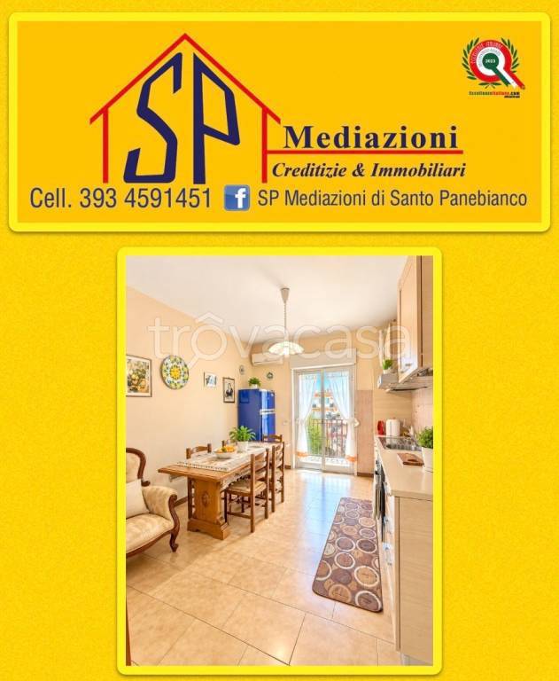 appartamento in vendita ad Acireale