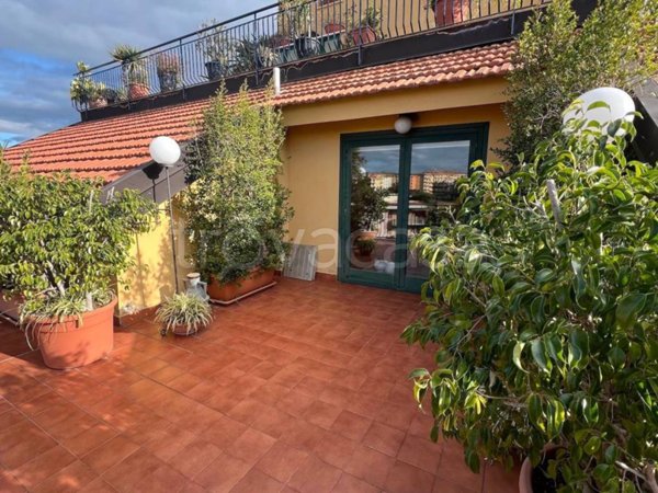 appartamento in vendita ad Acireale