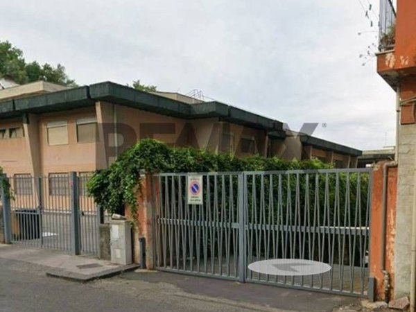box auto in vendita ad Acireale