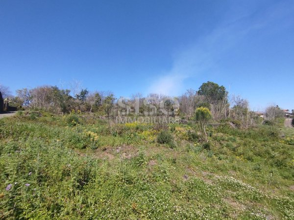 terreno in vendita ad Acireale in zona Pennisi