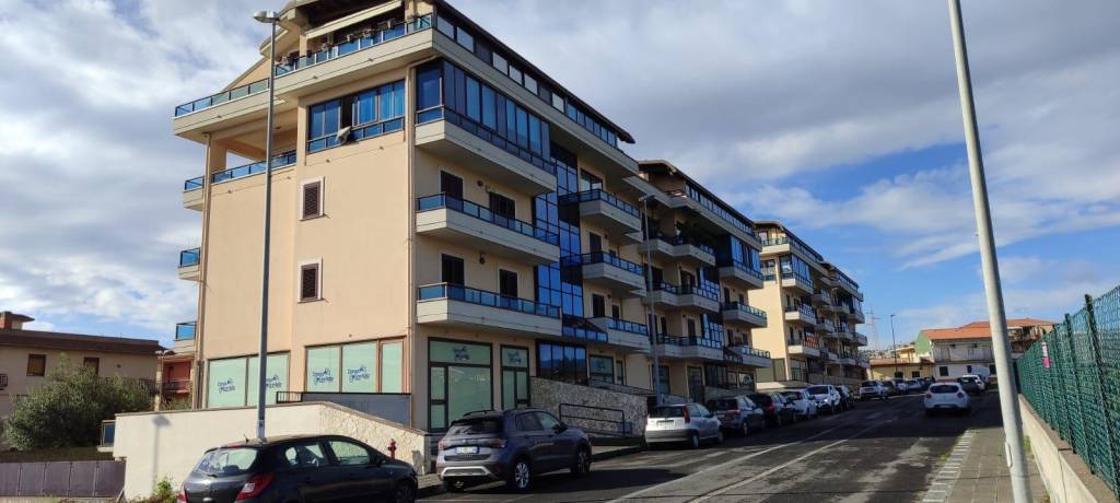 box auto in vendita ad Acireale in zona Centro Storico