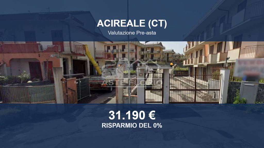 box auto in vendita ad Acireale in zona Pennisi