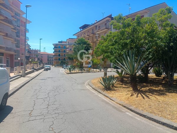 appartamento in vendita ad Acireale in zona San Cosmo