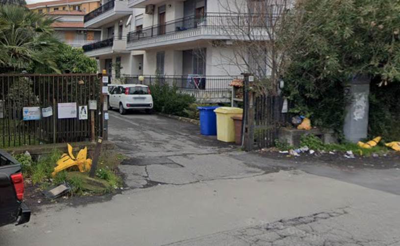 box auto in vendita ad Acireale in zona San Cosmo