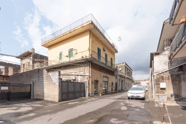 appartamento in vendita ad Acireale in zona Santa Caterina