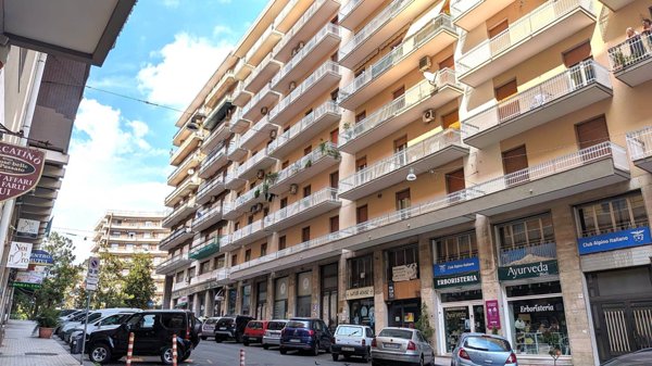 appartamento in vendita ad Acireale in zona Centro Storico