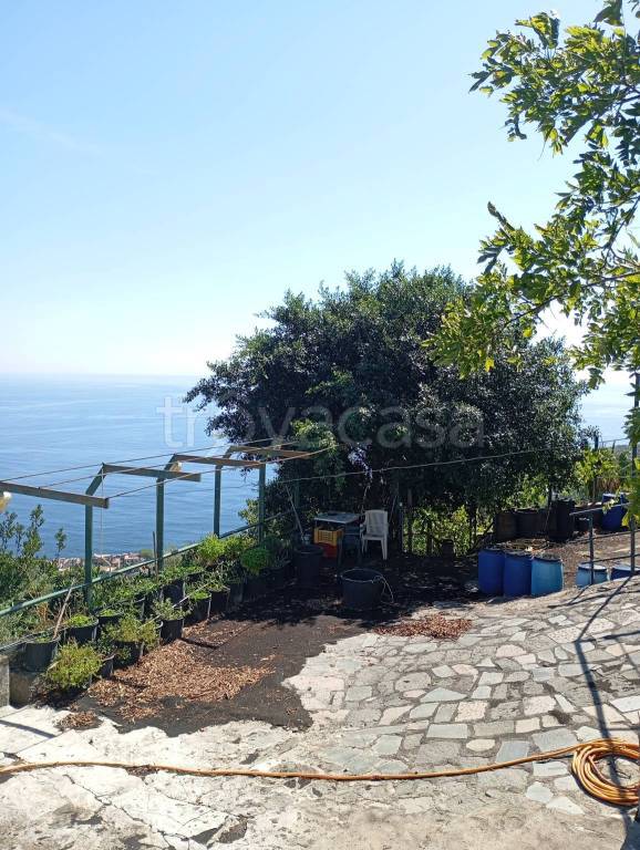 terreno in vendita ad Acireale