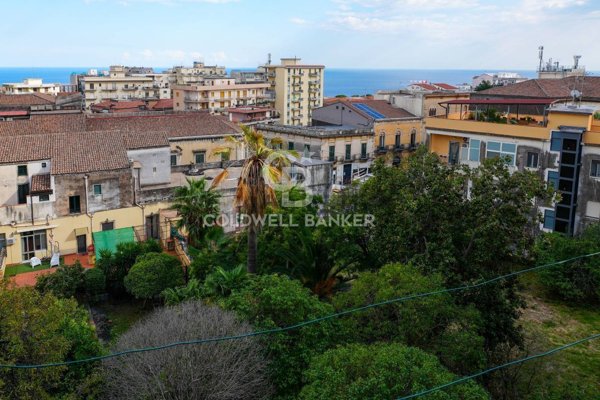 appartamento in vendita ad Acireale
