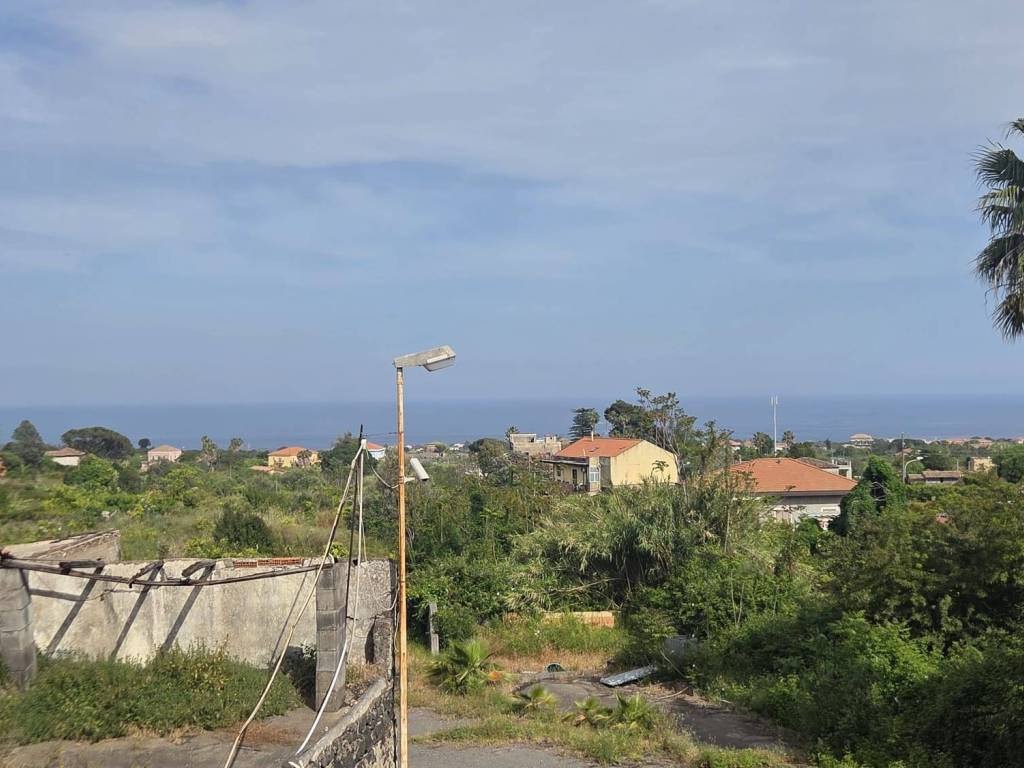casa indipendente in vendita ad Acireale in zona Guardia