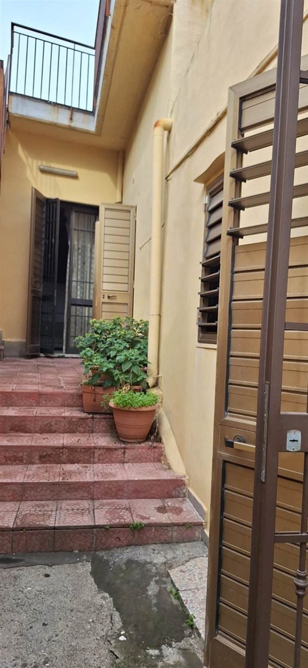 casa indipendente in vendita ad Acireale in zona Aci Platani