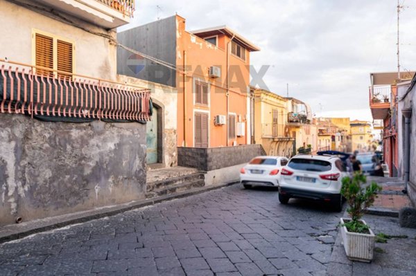 casa indipendente in vendita ad Acireale in zona Aci Platani