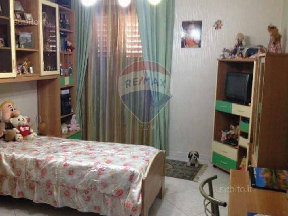 appartamento in vendita ad Aci Sant'Antonio