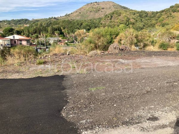 terreno agricolo in vendita ad Aci Sant'Antonio