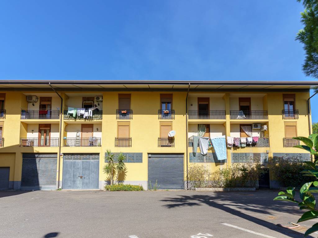 appartamento in vendita ad Aci Sant'Antonio