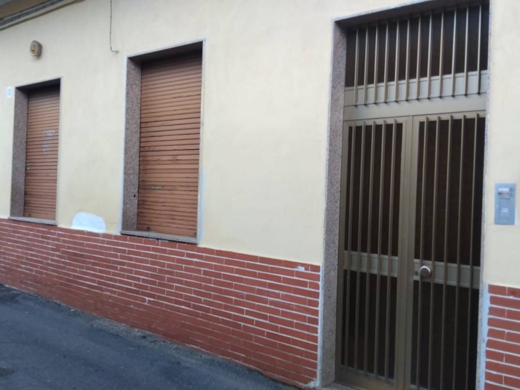 appartamento in vendita ad Aci Sant'Antonio