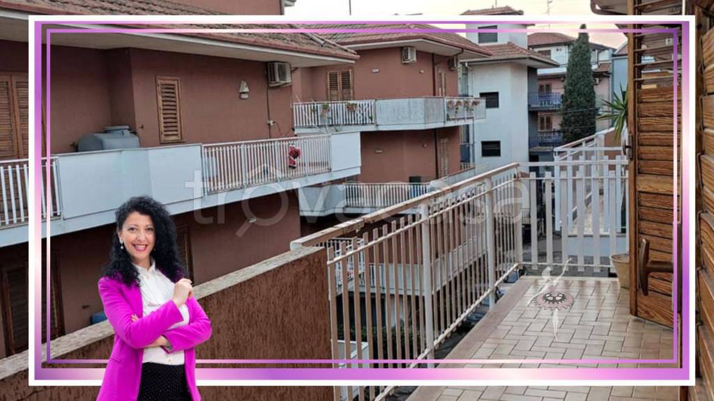 appartamento in vendita ad Aci Sant'Antonio