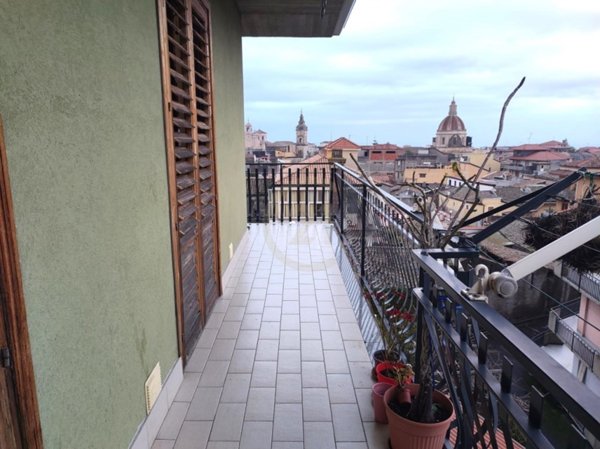 appartamento in vendita ad Aci Sant'Antonio