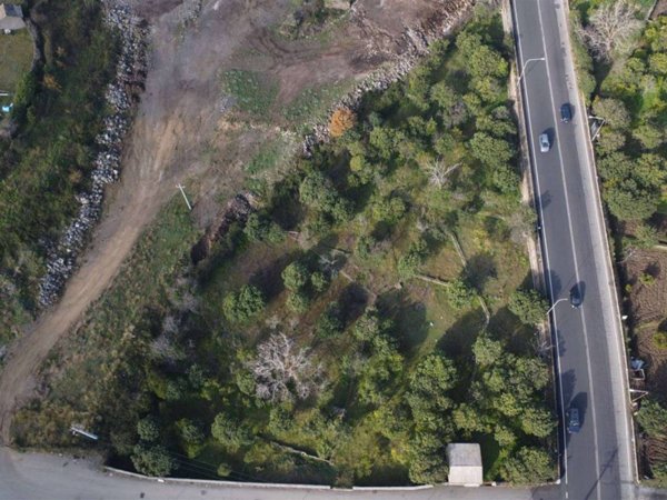 terreno agricolo in vendita ad Aci Sant'Antonio