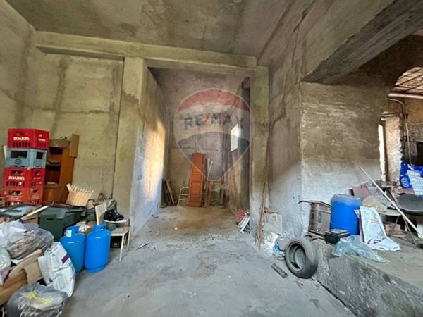 casa indipendente in vendita ad Aci Sant'Antonio