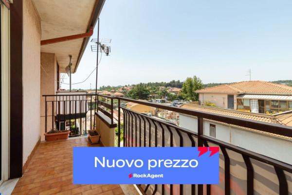 appartamento in vendita ad Aci Sant'Antonio