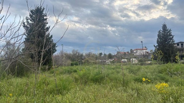 terreno agricolo in vendita ad Aci Sant'Antonio