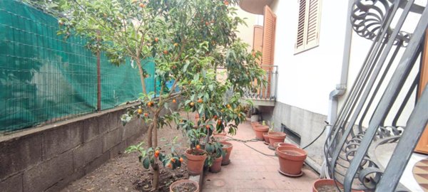 appartamento in vendita ad Aci Sant'Antonio